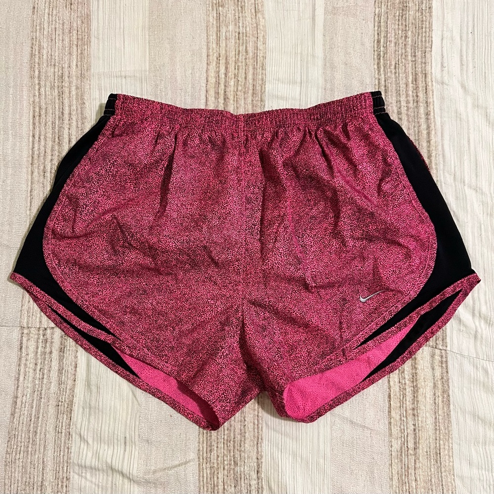 Women’s Nike shorts size Medium